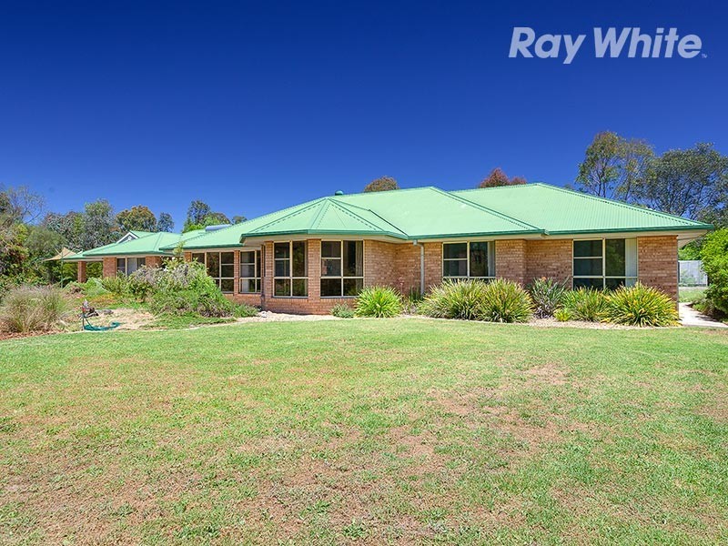 2 Hopwood Road, Thurgoona NSW 2640