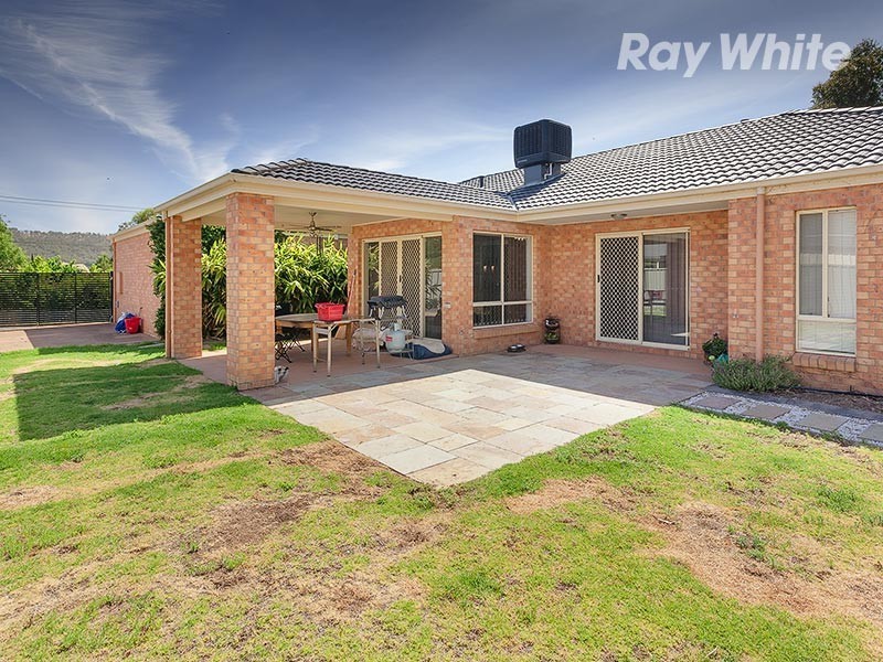 689 Pearsall Street, Hamilton Valley NSW 2641