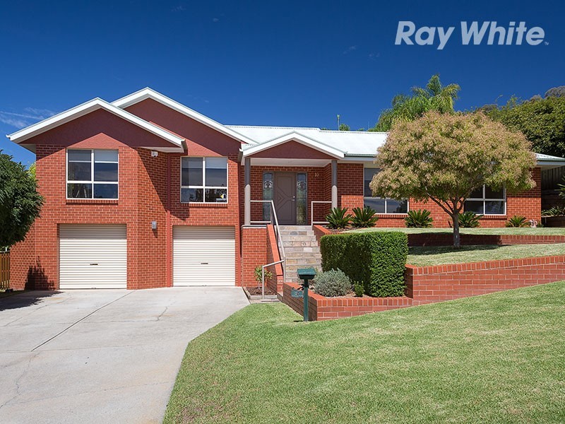 10 Sunrise Terrace, East Albury NSW 2640