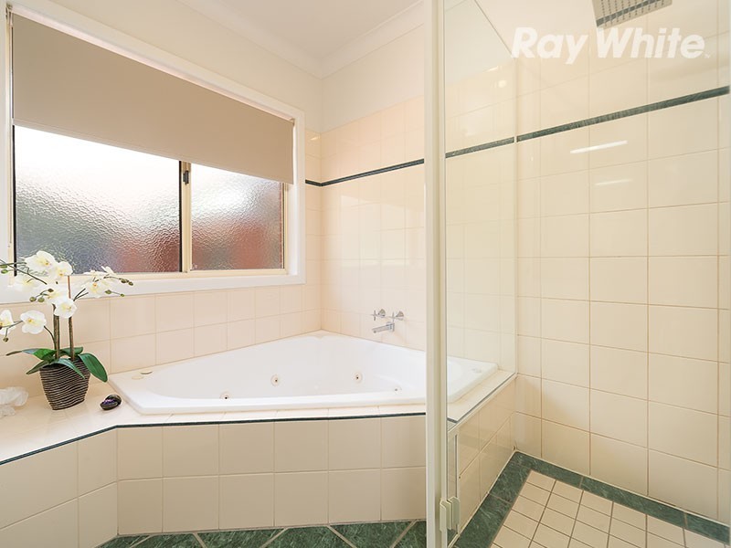 10 Sunrise Terrace, East Albury NSW 2640