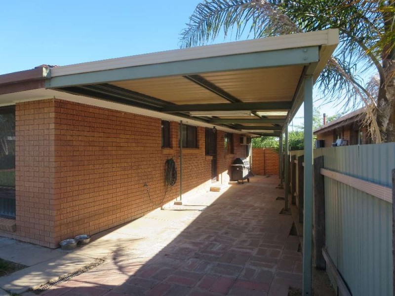 5 Renwick Court, Lavington NSW 2641