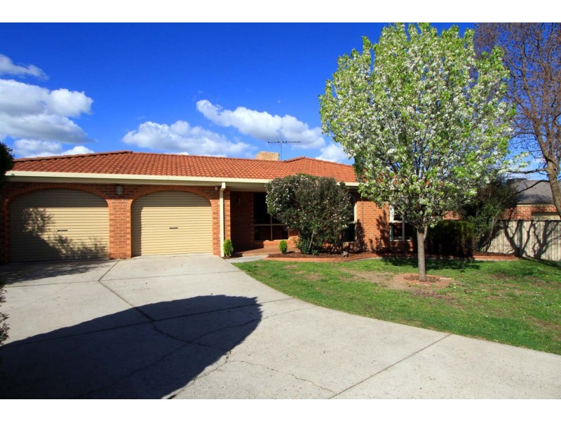 7 Owen Court, Lavington NSW 2641