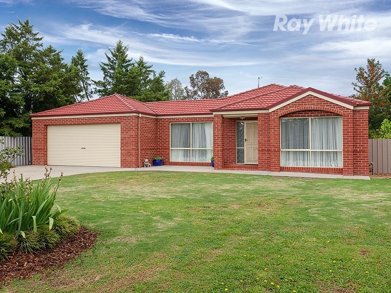 170 Clarke Street, Howlong NSW 2643