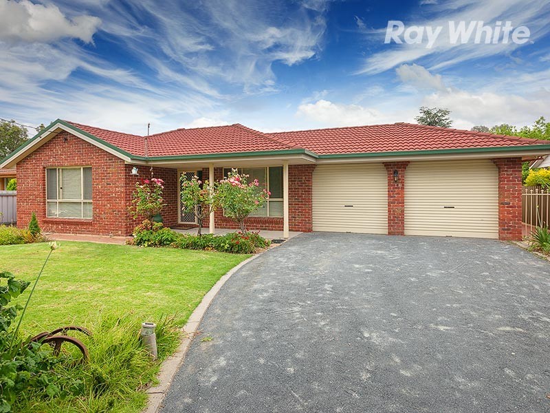 51 Pell Street, Howlong NSW 2643