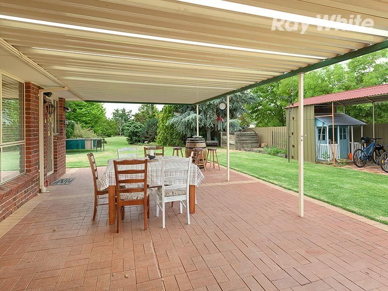 51 Pell Street, Howlong NSW 2643
