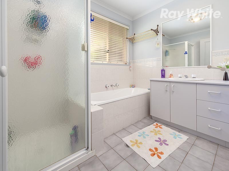 51 Pell Street, Howlong NSW 2643