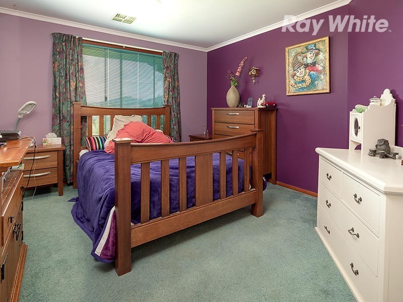 25 Honeysuckle Street, Thurgoona NSW 2640