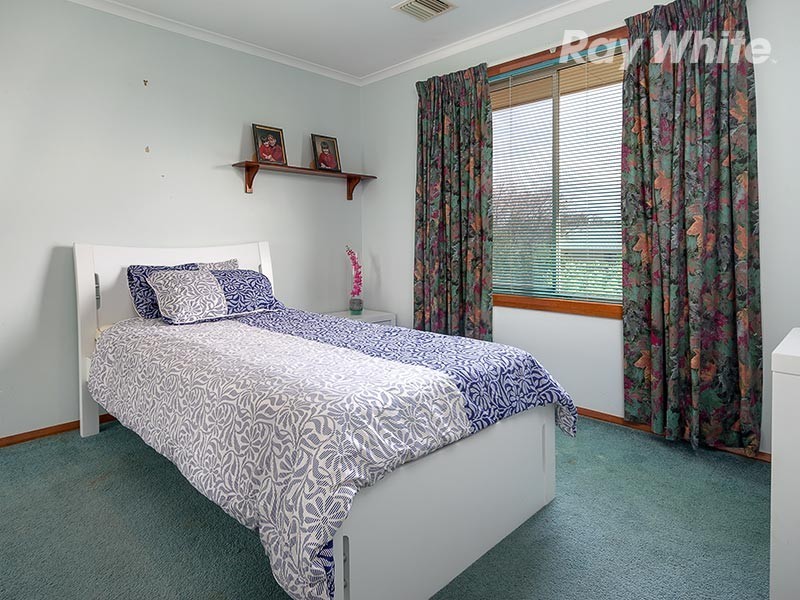 25 Honeysuckle Street, Thurgoona NSW 2640