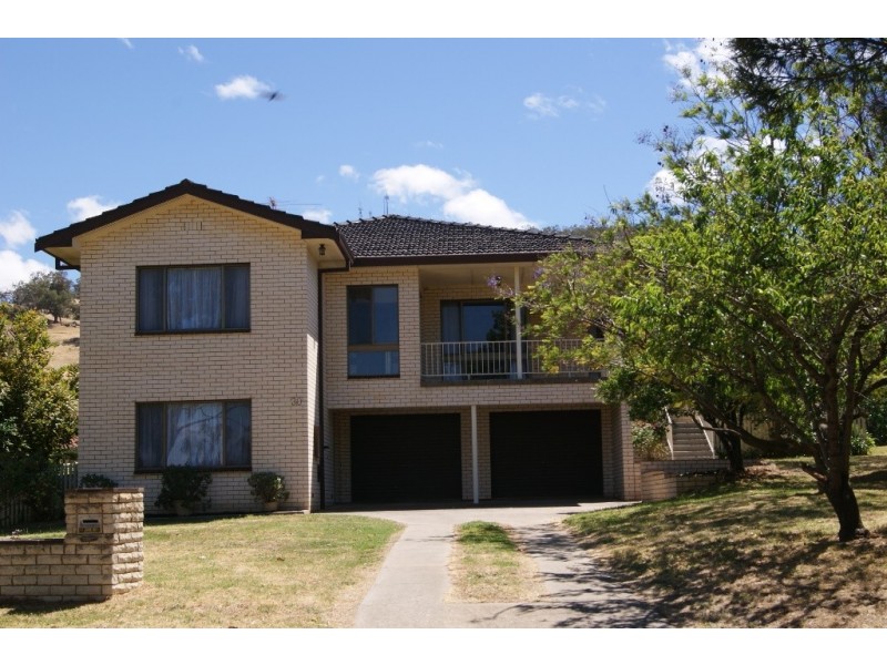 30 Buronga Drive, Springdale Heights NSW 2641