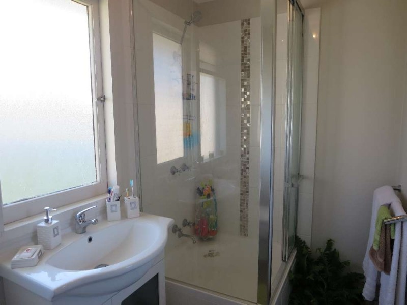 965 Captain Cook Drive, North Albury NSW 2640