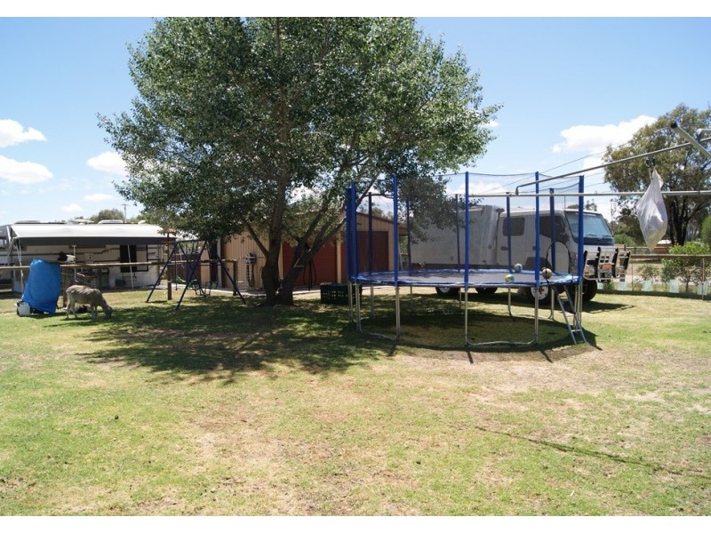 148 Corrys Road, Thurgoona NSW 2640