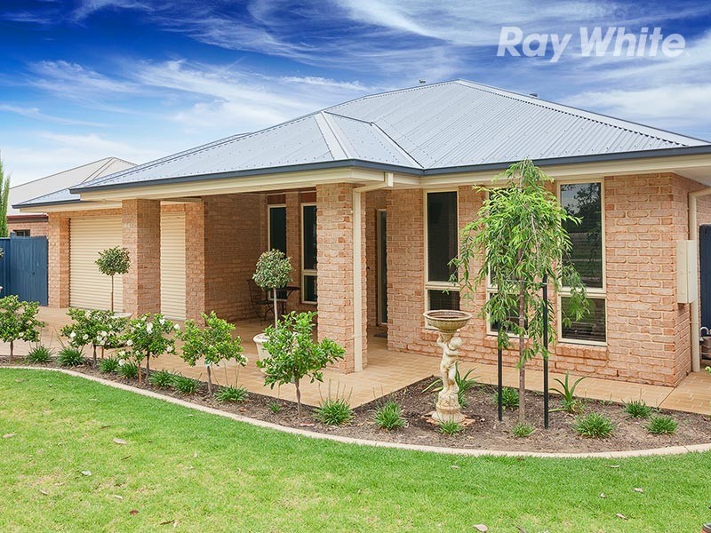 63 Whitebox Circuit, Thurgoona NSW 2640