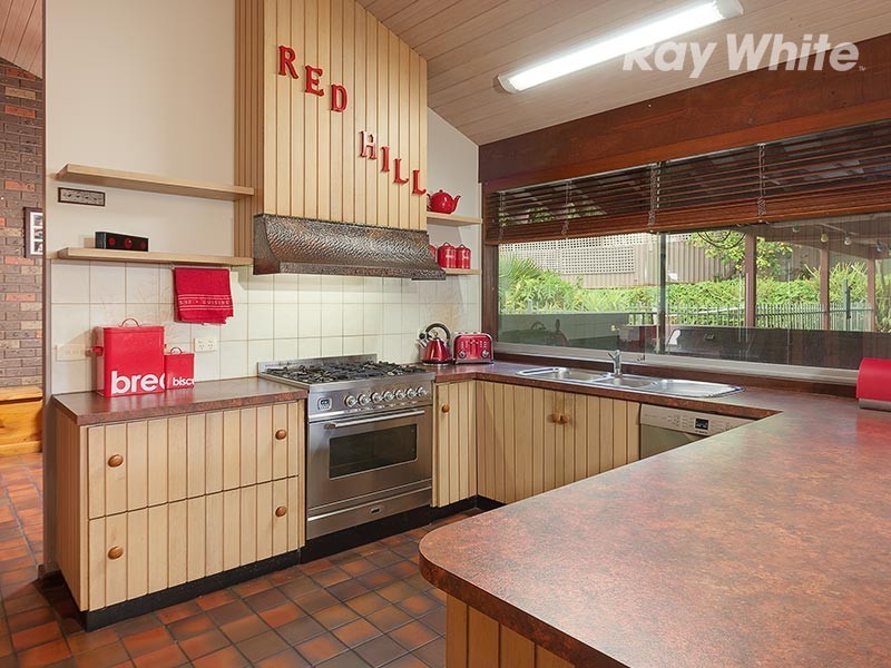 399 Red Hill Court, Lavington NSW 2641