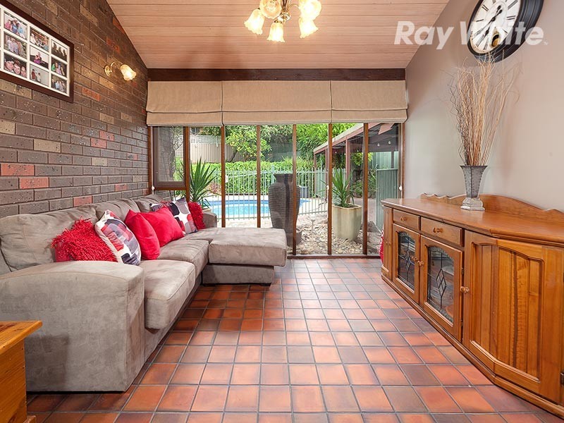 399 Red Hill Court, Lavington NSW 2641