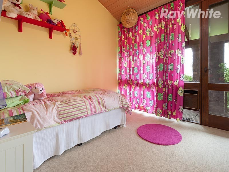 399 Red Hill Court, Lavington NSW 2641