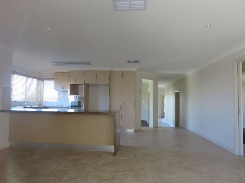 68 Emma Way, Glenroy NSW 2640