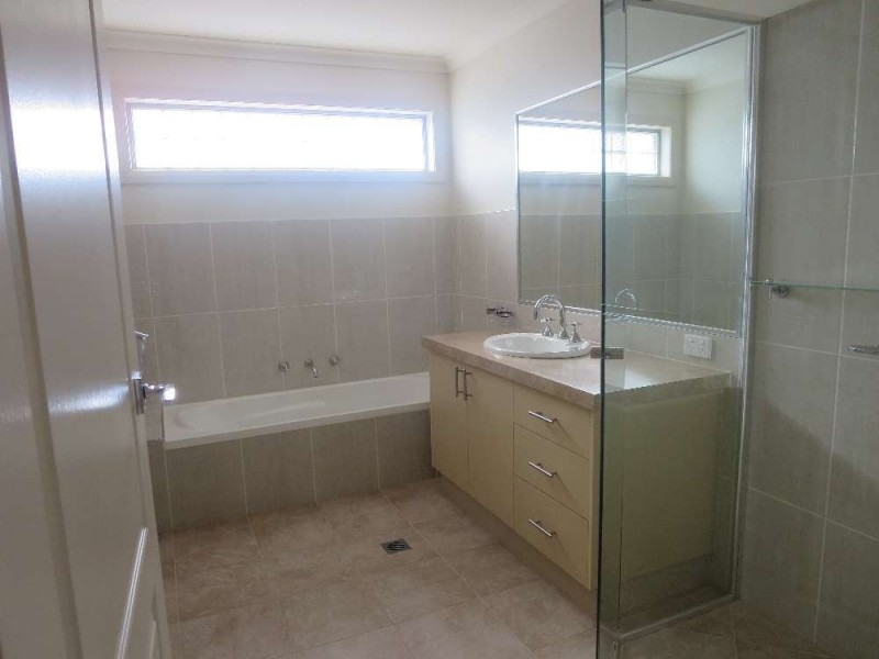 68 Emma Way, Glenroy NSW 2640