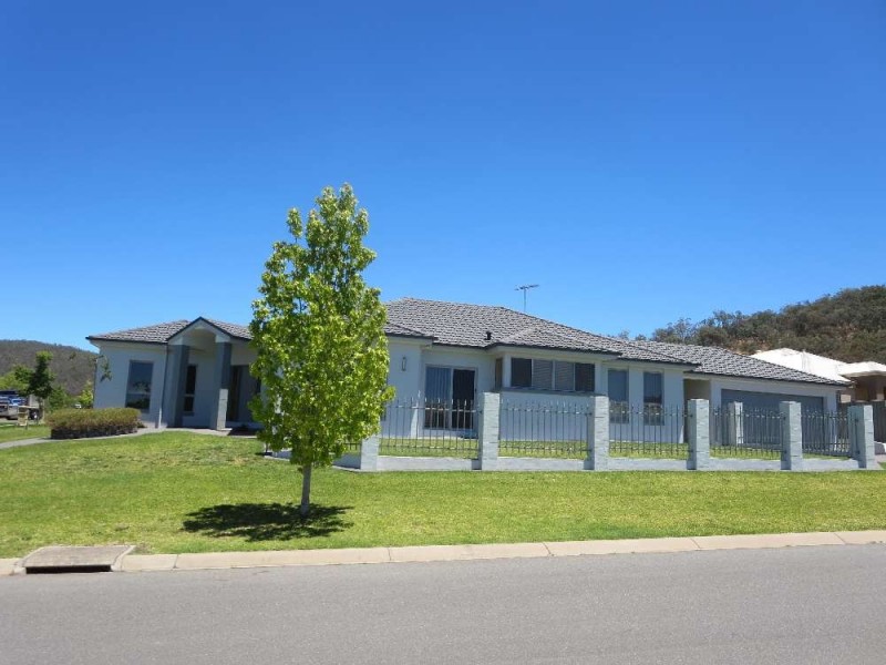 68 Emma Way, Glenroy NSW 2640