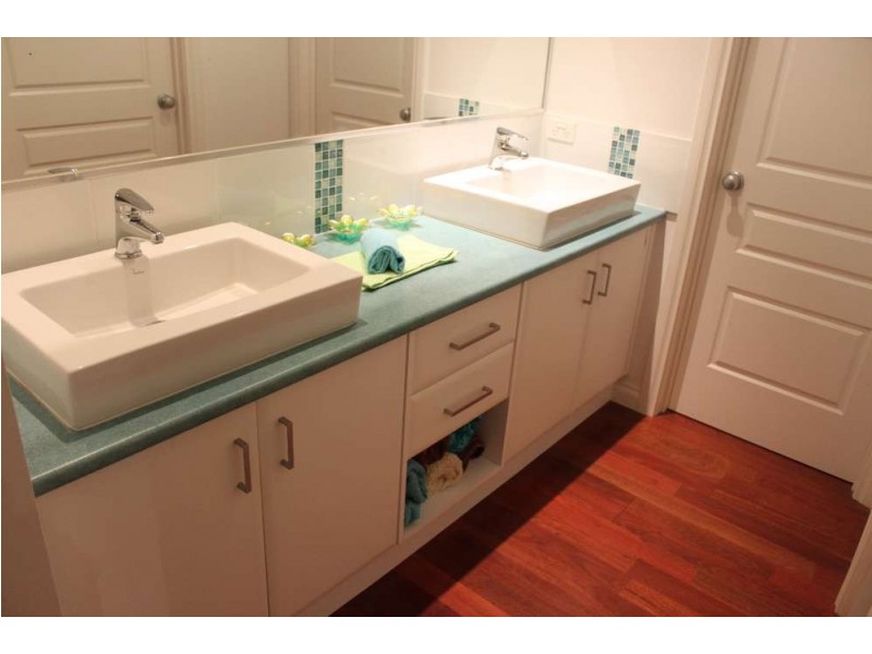 6 Woodswallow Lane, Jindera NSW 2642