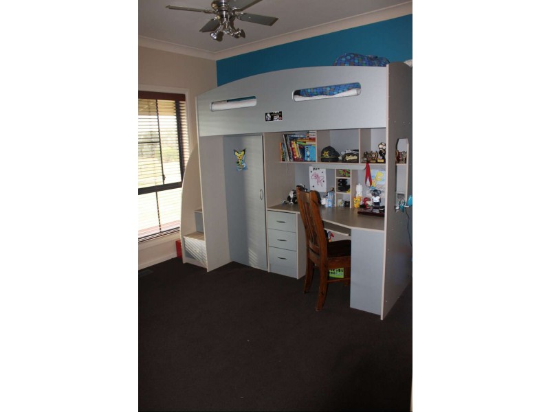 6 Woodswallow Lane, Jindera NSW 2642