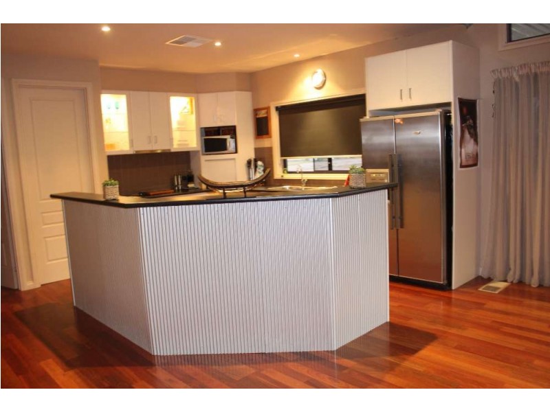 6 Woodswallow Lane, Jindera NSW 2642