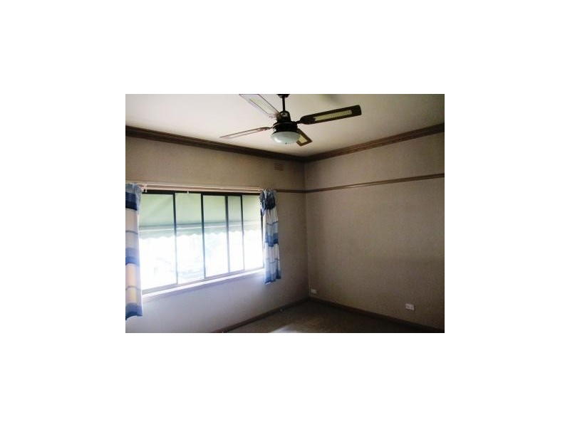 616 Broad Street, East Albury NSW 2640