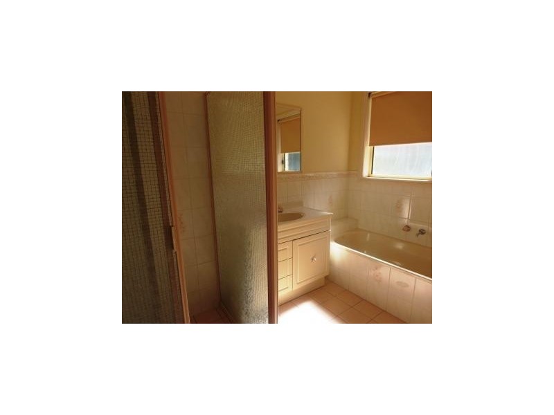 1/326 Shirleen Crescent, Lavington NSW 2641