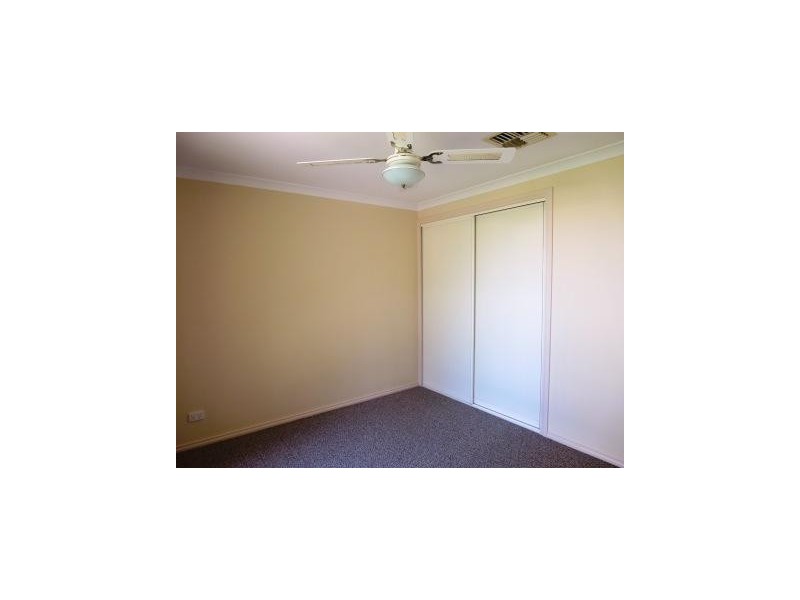 1/326 Shirleen Crescent, Lavington NSW 2641