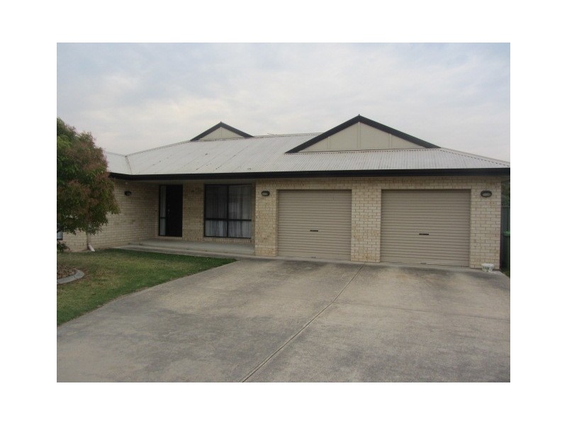 77 The Avenue, Thurgoona NSW 2640