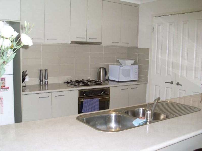 2/774 Centaur Road, Hamilton Valley NSW 2641