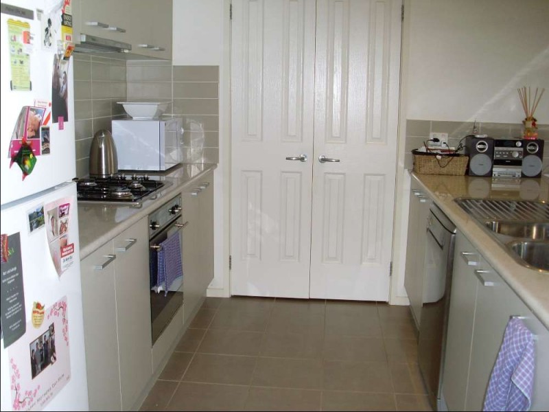 2/774 Centaur Road, Hamilton Valley NSW 2641