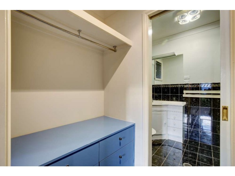 43 Saville Avenue, Lavington NSW 2641