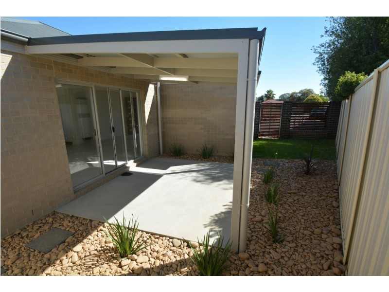 1/9 Donnolley Court, Lavington NSW 2641