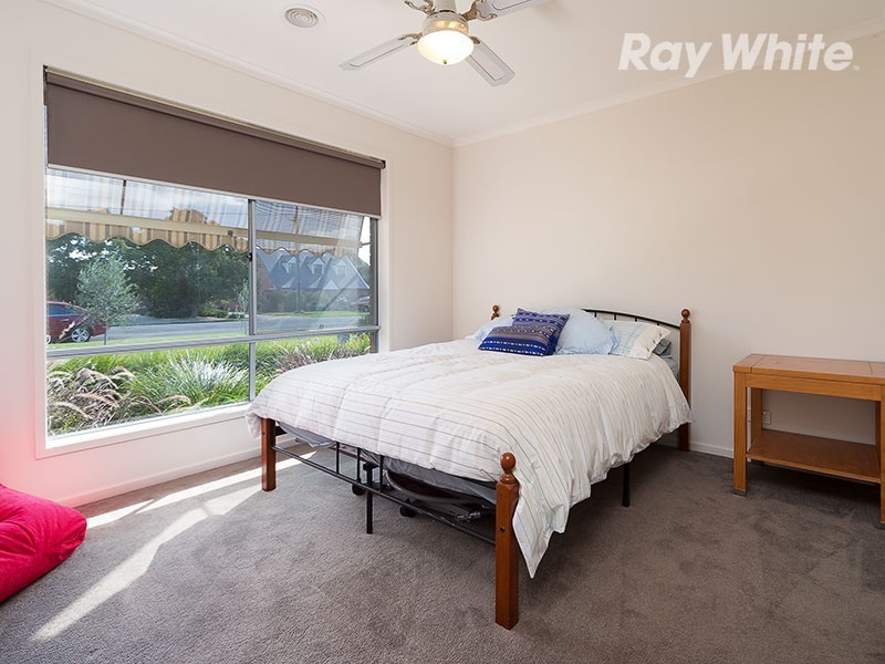 136 Townsend Street, Howlong NSW 2643