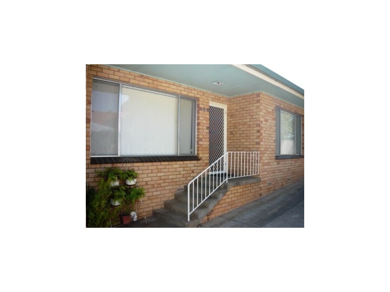 4/300 Norfolk Street, East Albury NSW 2640