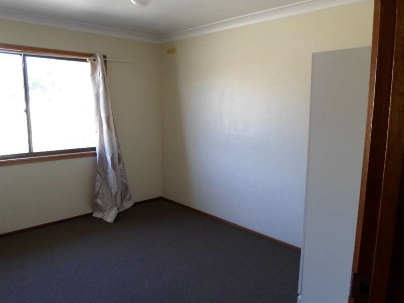 8 Cassia Street, West Albury NSW 2640