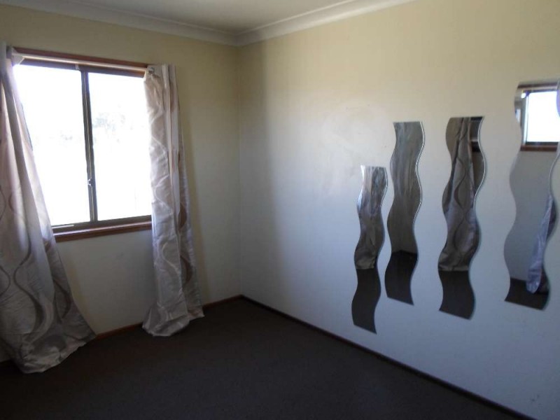 8 Cassia Street, West Albury NSW 2640