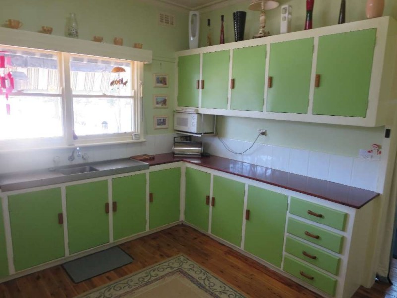 24 Fraser Street, Culcairn NSW 2660