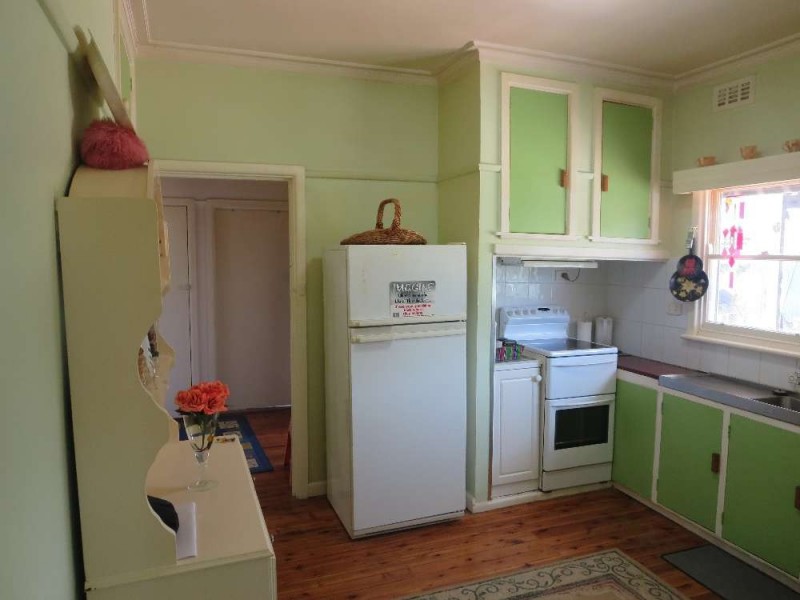 24 Fraser Street, Culcairn NSW 2660