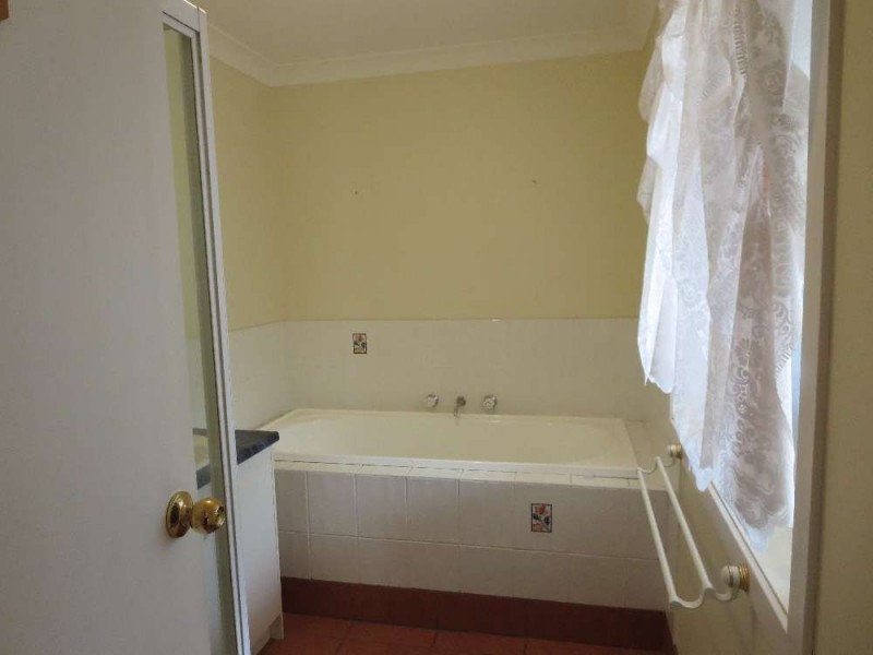 5 Baw Baw Street, Thurgoona NSW 2640