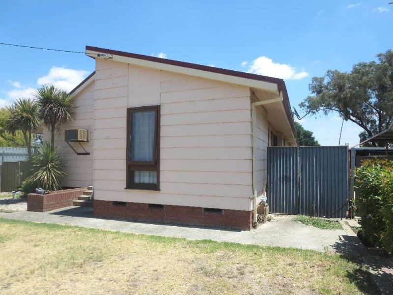 323 Turner Street, Lavington NSW 2641