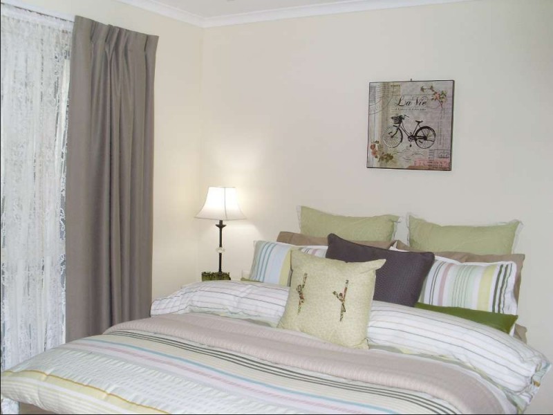 1 Denny Court, Thurgoona NSW 2640