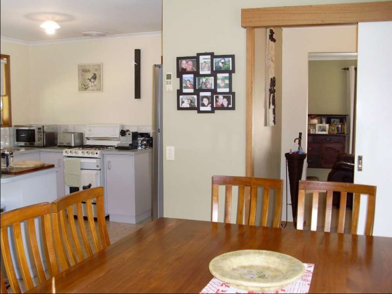 1 Denny Court, Thurgoona NSW 2640