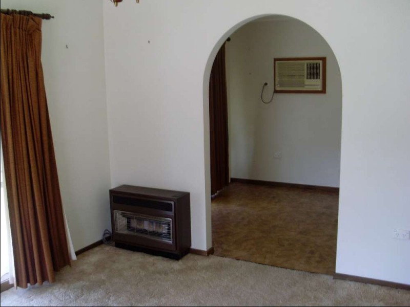 1/275 Vickers Road, Lavington NSW 2641