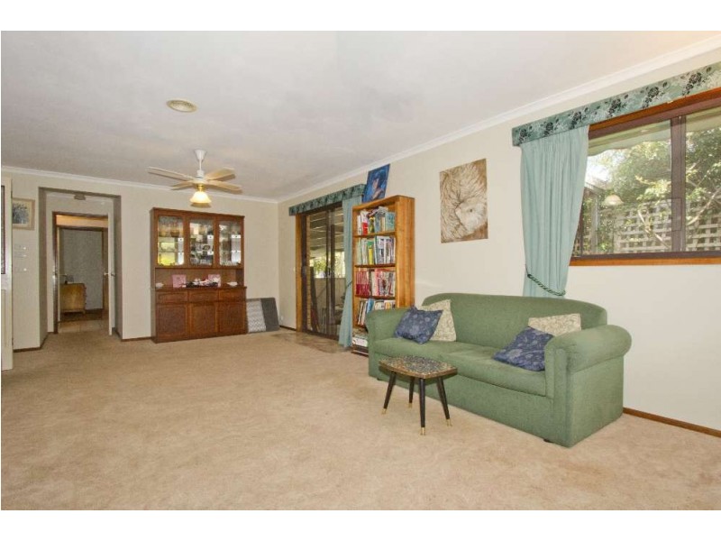 102 Feathertop Circuit, Thurgoona NSW 2640