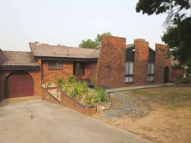 279 Tracy Street, Lavington NSW 2641