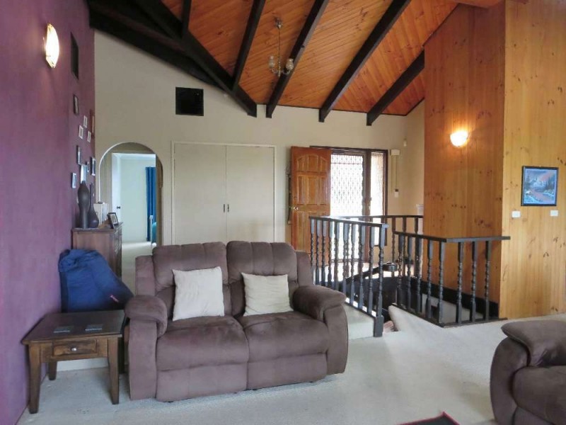 279 Tracy Street, Lavington NSW 2641