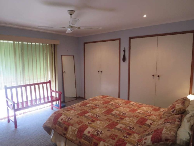 3 Doongan Place, West Albury NSW 2640