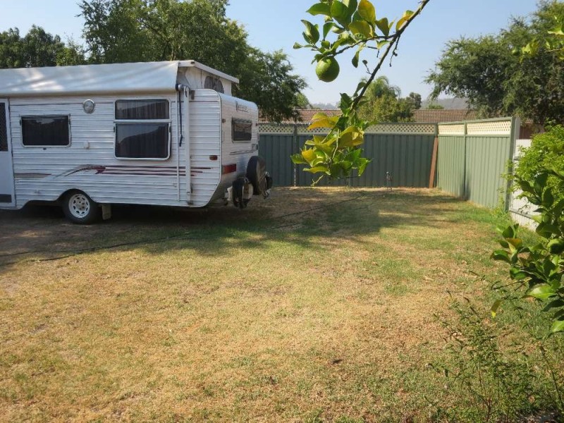 3 Doongan Place, West Albury NSW 2640