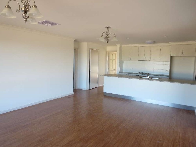 34 Lawson Circuit, Lavington NSW 2641